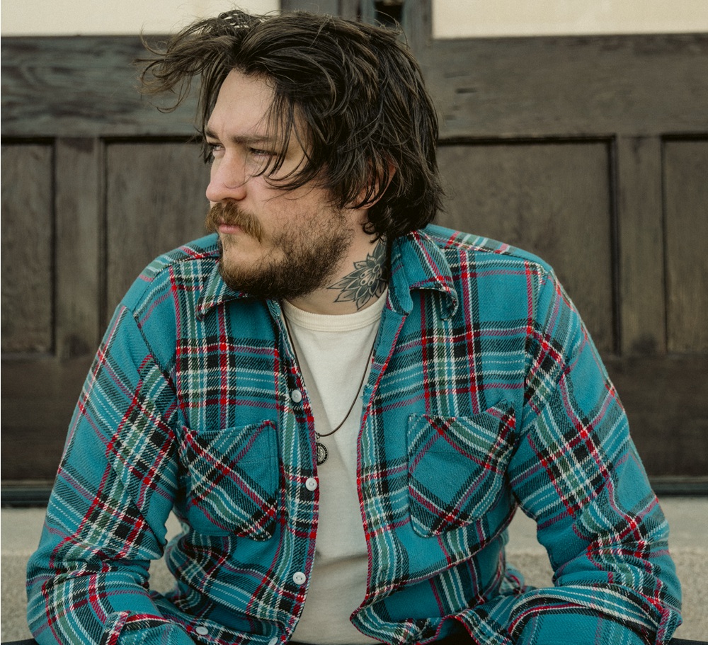 Miley Cyrus először kooperált testvérével, az eredmény egy modern folk sláger